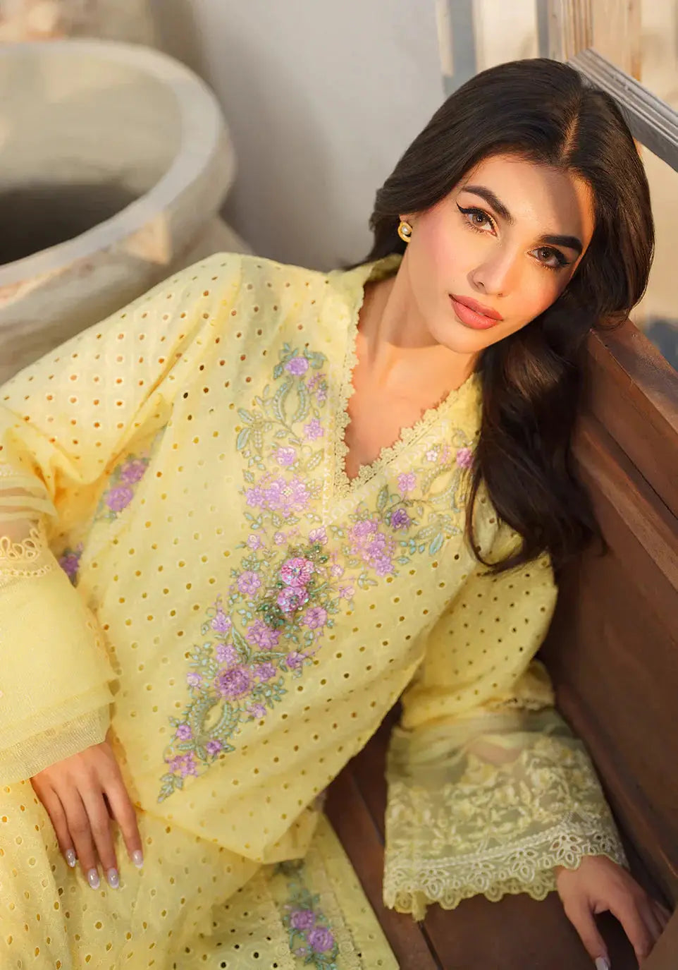 Zarqash | Belle Ame 24 | BL004 Belles Fleurs - Pakistani Designer Dress - by Zarqash | Type: Luxury - 100% Original at Saira Sultan