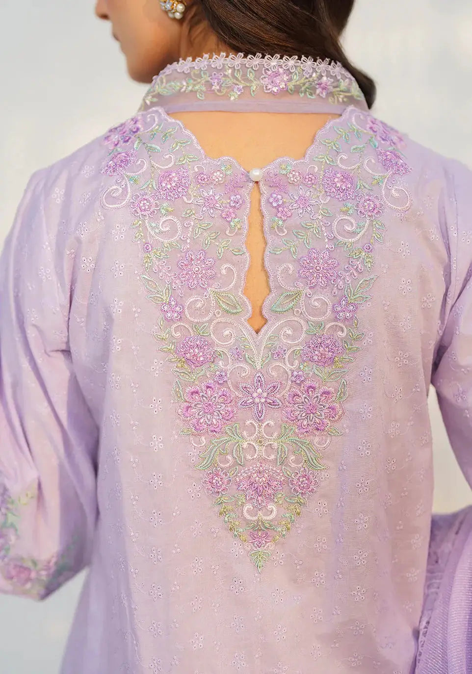 Zarqash | Belle Ame 24 | BL 011 Fleur Lilas - Pakistani Designer Dress - by Zarqash | Type: Luxury - 100% Original at Saira Sultan