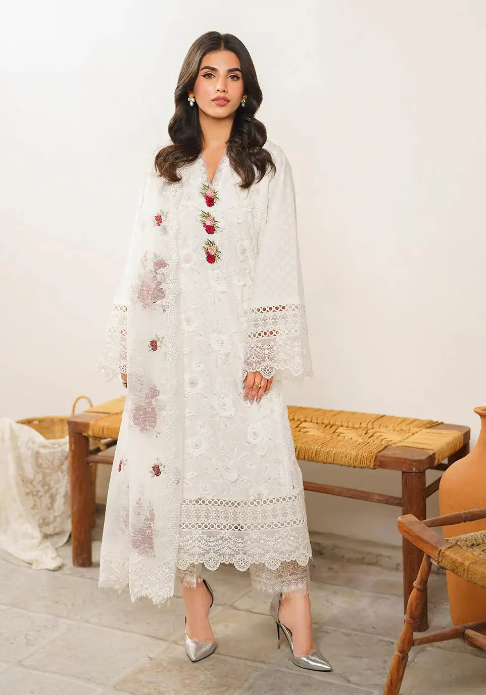 Zarqash | Belle Ame 24 | BL 012 BLANCHE - Pakistani Designer Dress - by Zarqash | Type: Luxury - 100% Original at Saira Sultan
