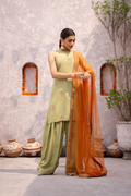 Erum Khan | Sakhiyan Formals | GULBAHAR - Pakistani Designer Dress - by Erum Khan | Type: Formal - 100% Original at Saira Sultan