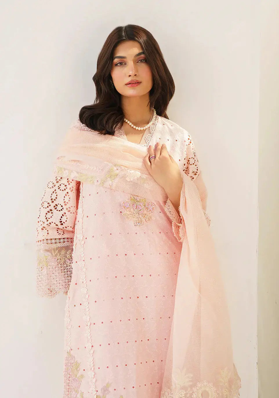 Zarqash | Belle Ame 24 | BL 008 Reine - Pakistani Designer Dress - by Zarqash | Type: Luxury - 100% Original at Saira Sultan