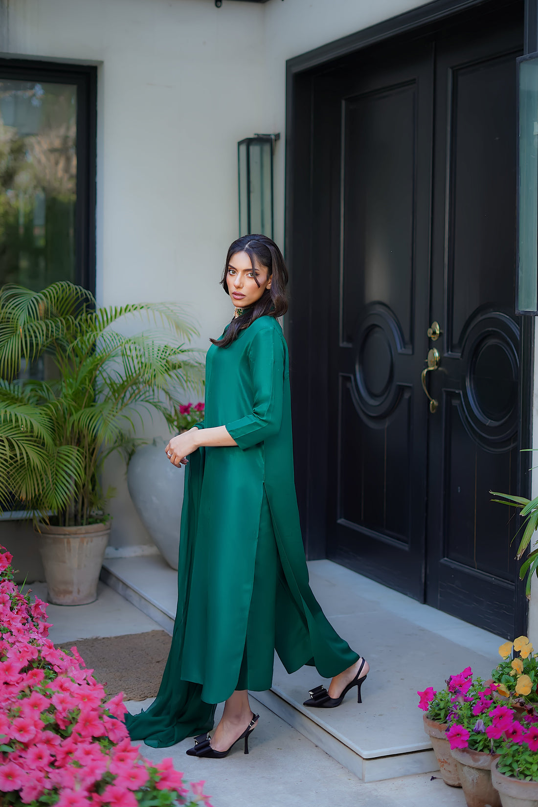 Erum Khan | Nue 25 | Ocean Jewel XS Emerald Green Pure Raw Silk
