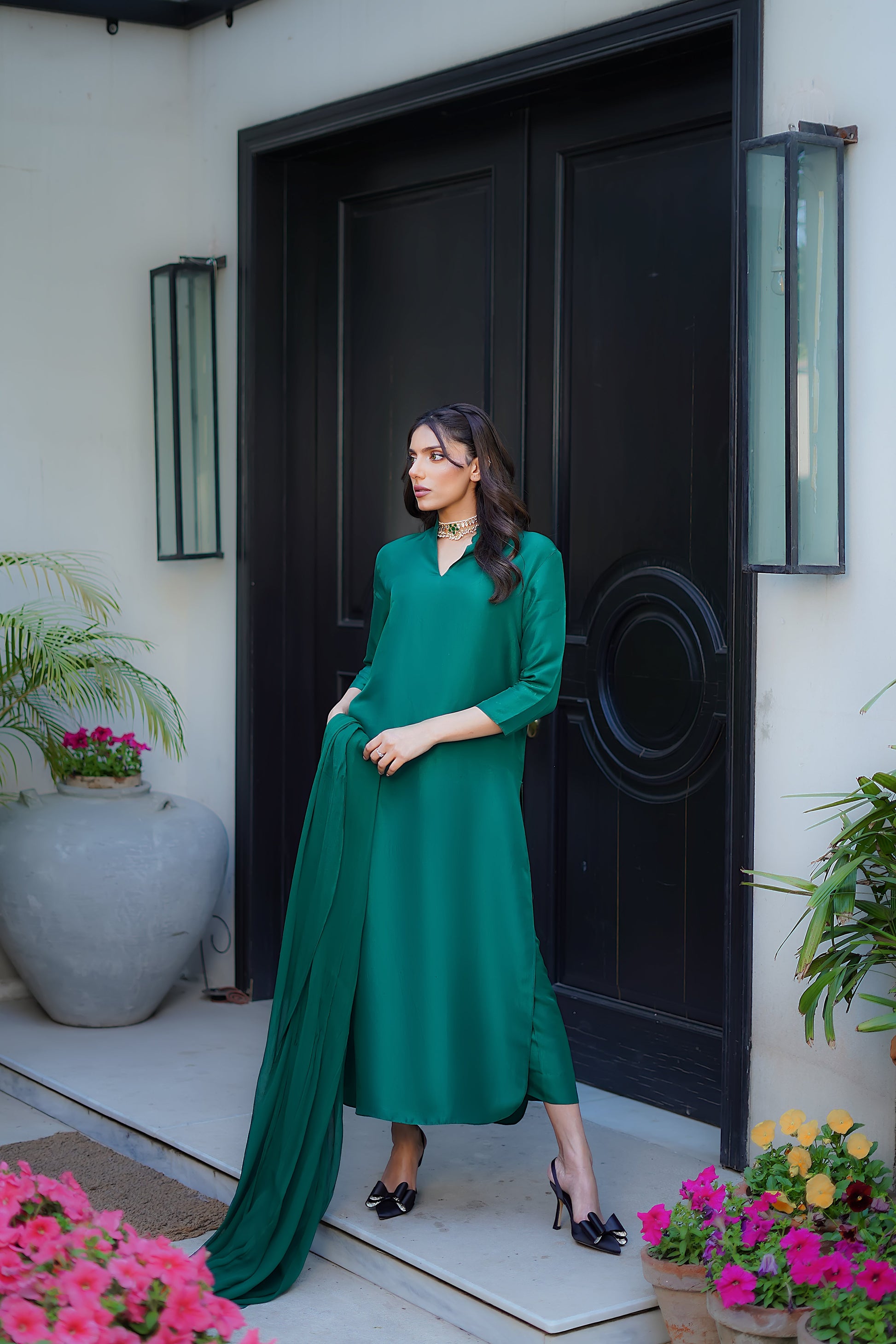Erum Khan | Nue 25 | Ocean Jewel XL Emerald Green Pure Raw Silk