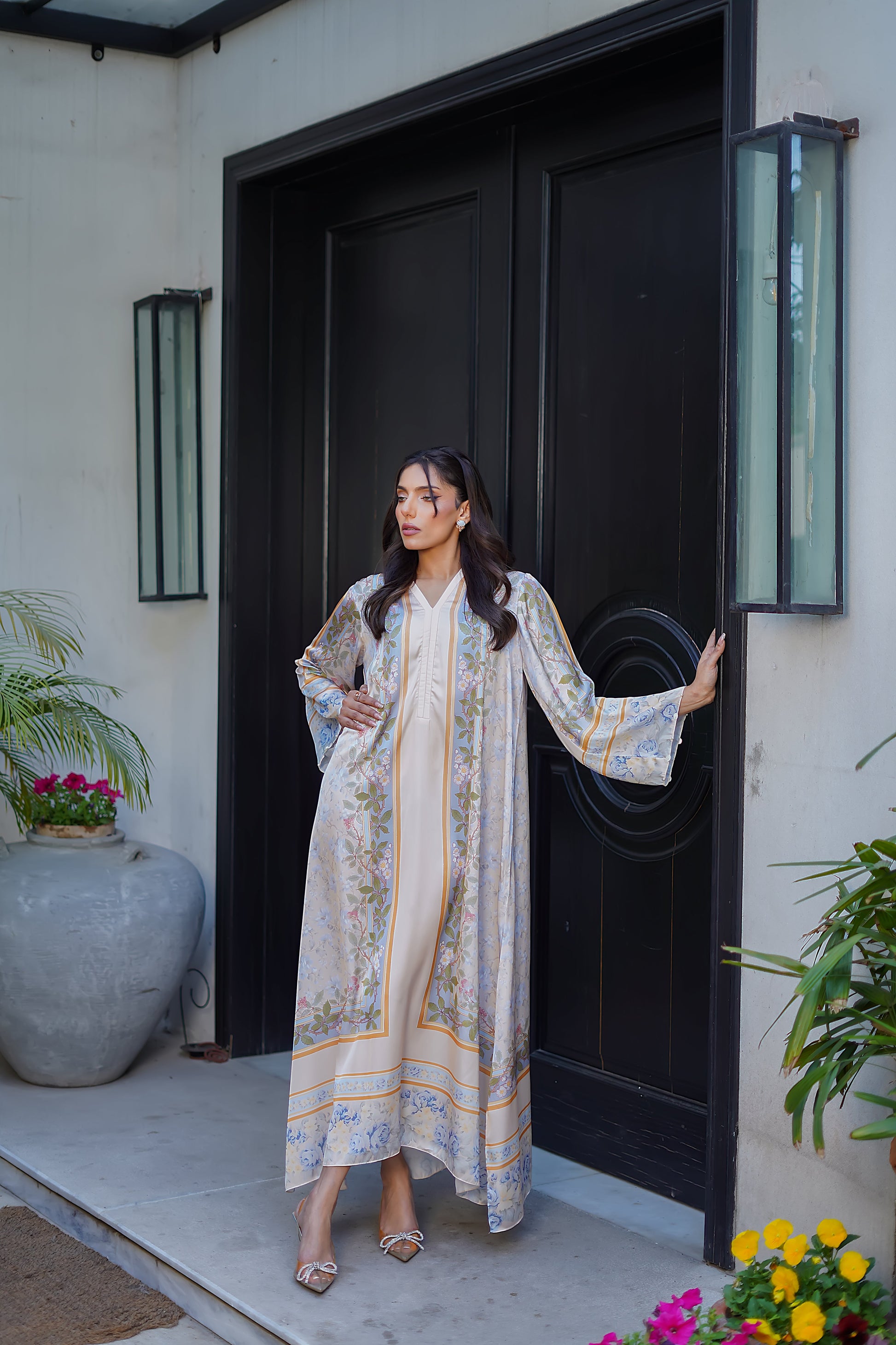 Erum Khan | Nue 25 | Sand Dune M Off White Charmeuse Silk