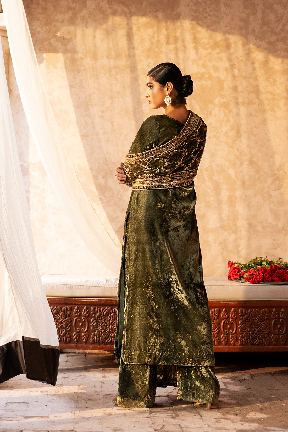 Erum Khan | Sakhiyan Formals | HENA - Pakistani Designer Dress - by Erum Khan | Type: Formal - 100% Original at Saira Sultan