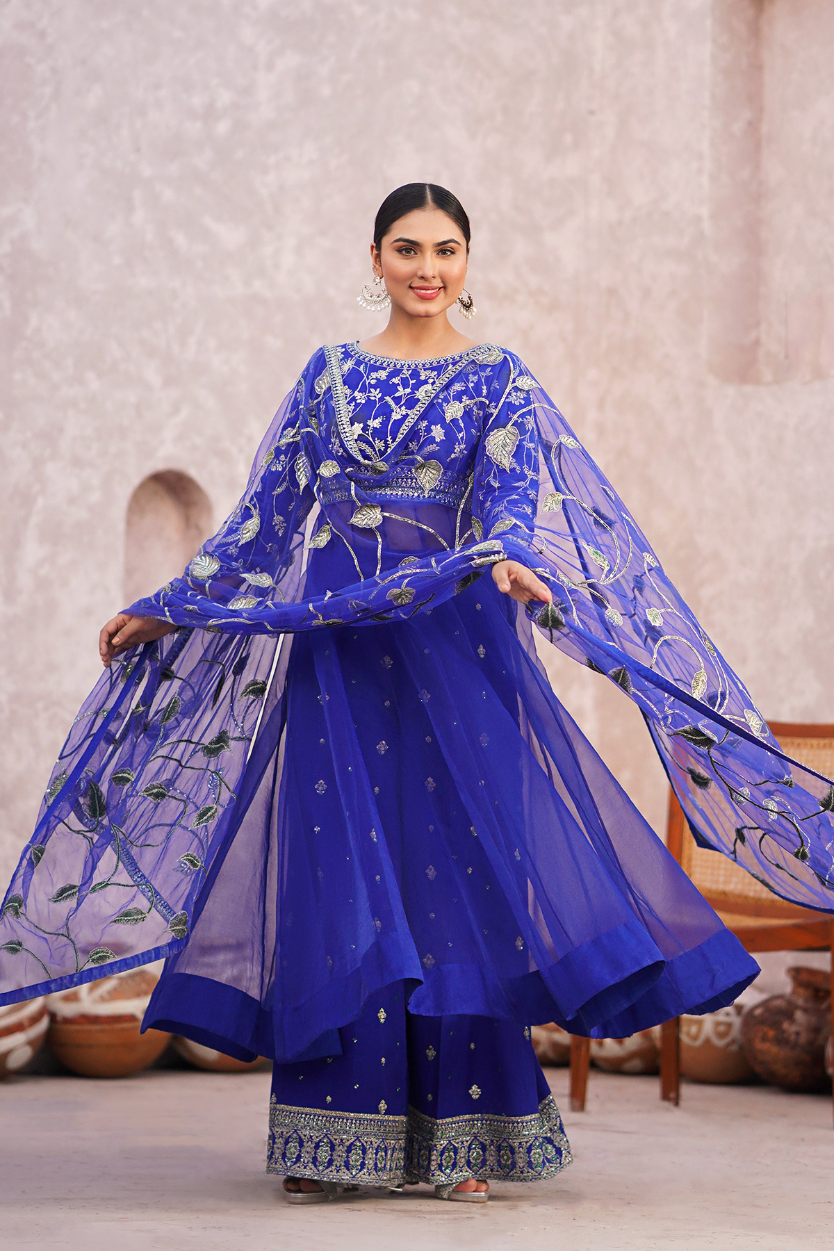 Erum Khan | Sakhiyan Formals | NARGIS - Pakistani Designer Dress - by Erum Khan | Type: Formal - 100% Original at Saira Sultan