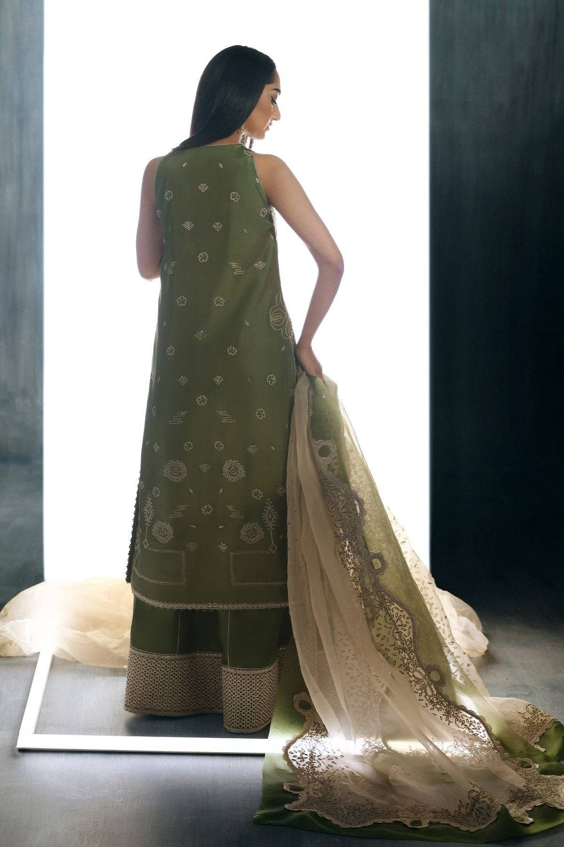 Nyra | Silk Pret A Porter 25 | Bella - Pakistani Designer Dress - by Nyra | Type: Ladies Clothes - 100% Original at Saira Sultan