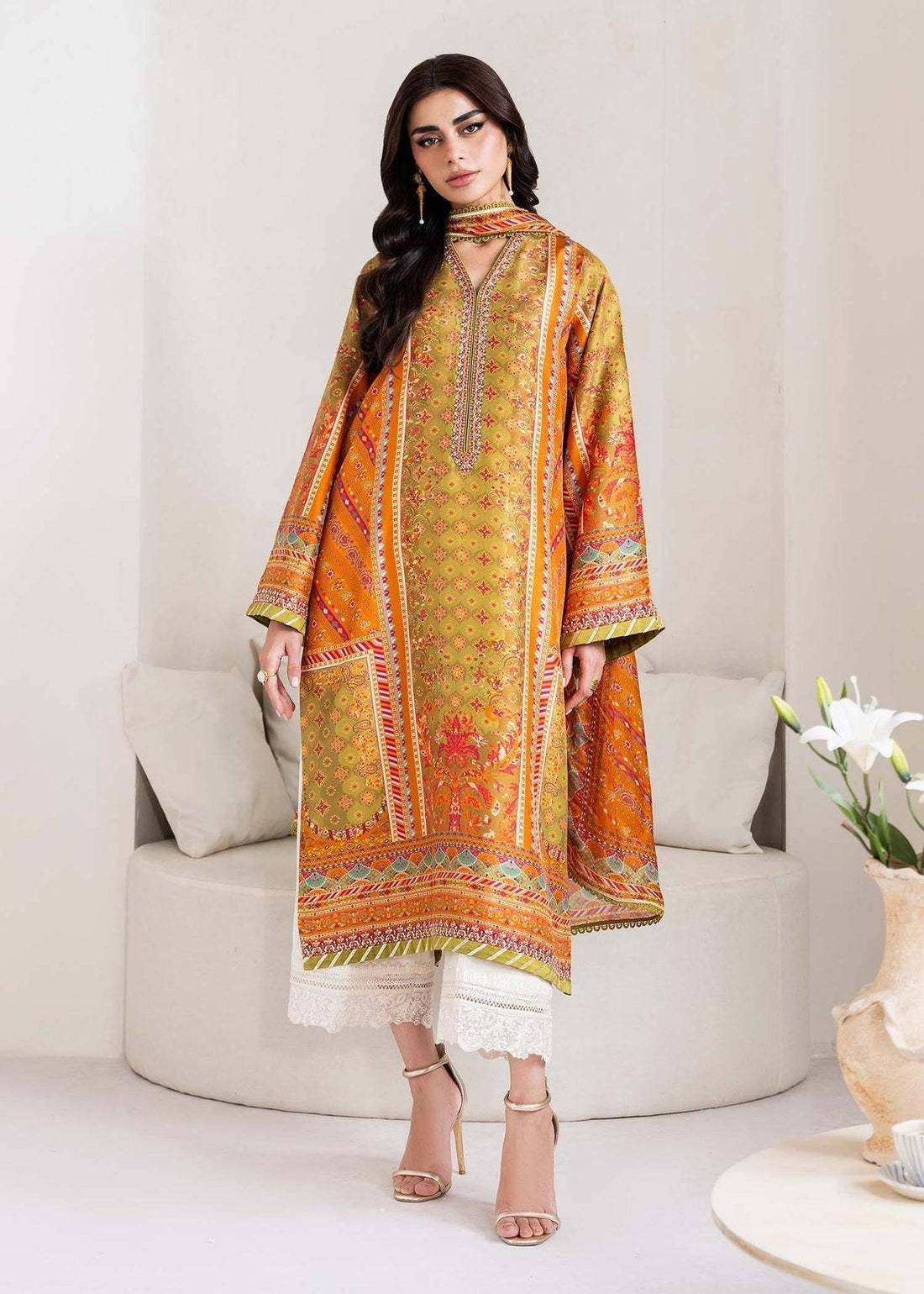 Kanwal Malik | Rosalia Silk Eid 25 | Elise - Pakistani Designer Dress - by Kanwal Malik | Type: Ladies Clothes - 100% Original at Saira Sultan