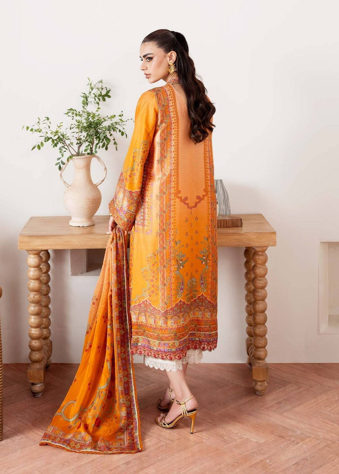 Kanwal Malik | Rosalia Silk Eid 25 | Kira - Pakistani Designer Dress - by Kanwal Malik | Type: Ladies Clothes - 100% Original at Saira Sultan