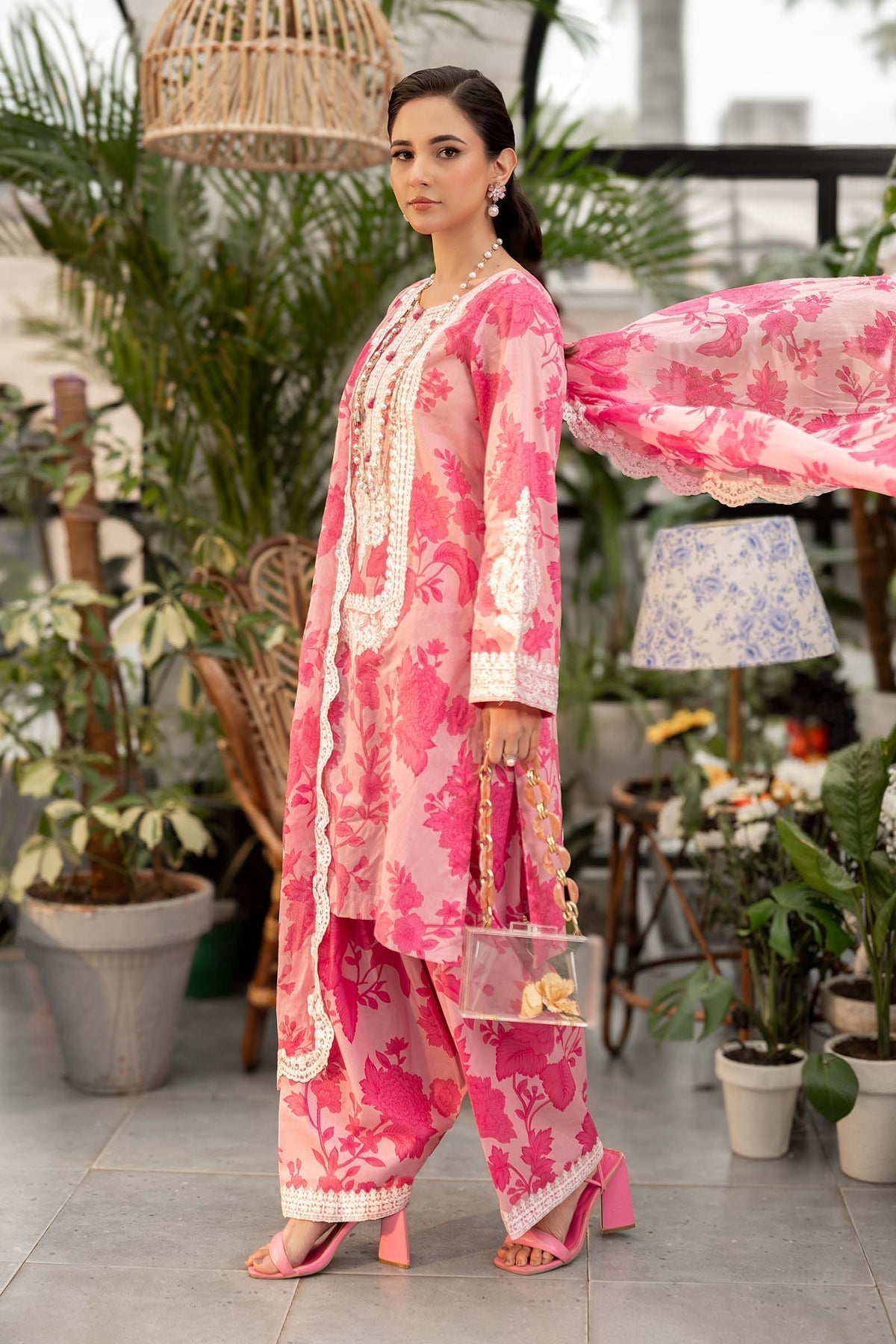 Maria B | Casual Pret 25 | DW-EF25-124 XL Rose Pink Lawn