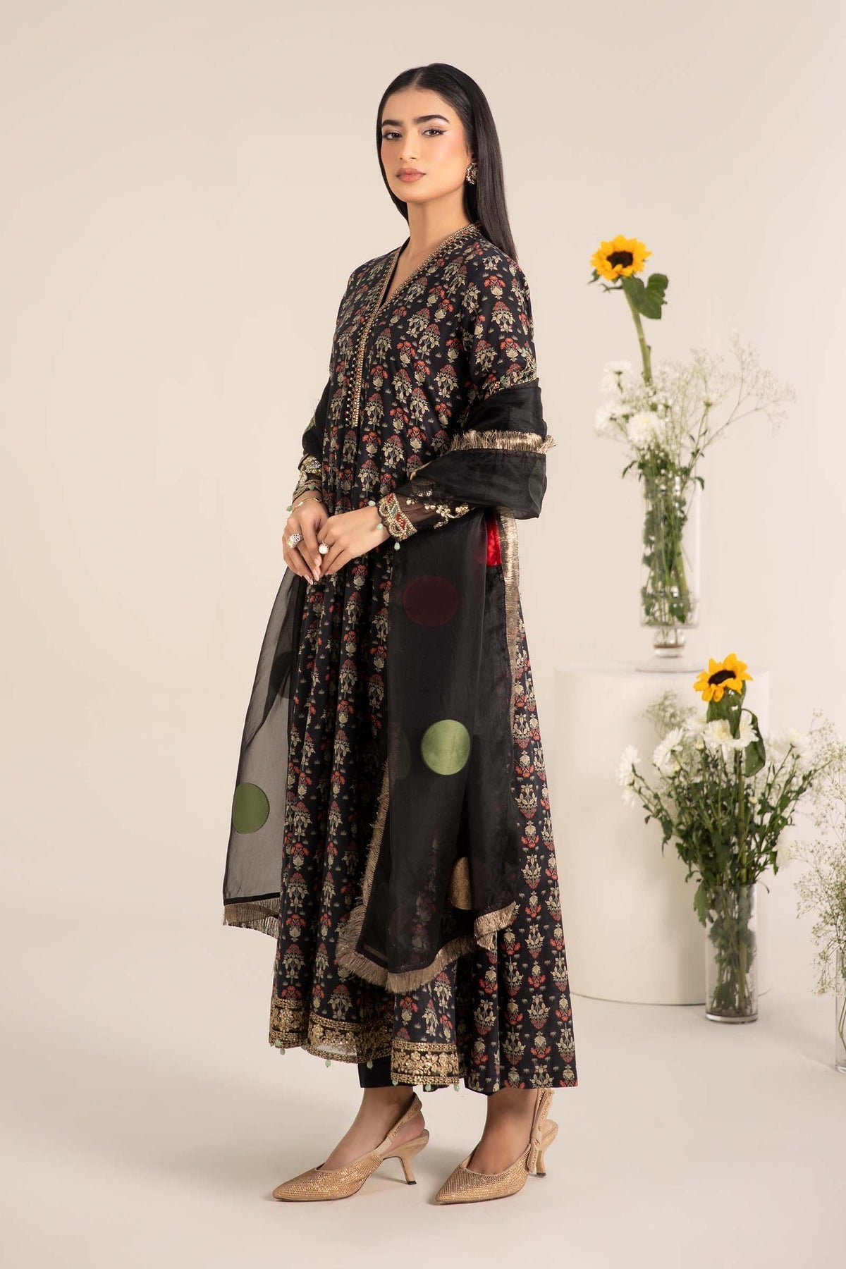 Maria B | Casual Pret 25 | DW-EF25-54 XL Black Lawn