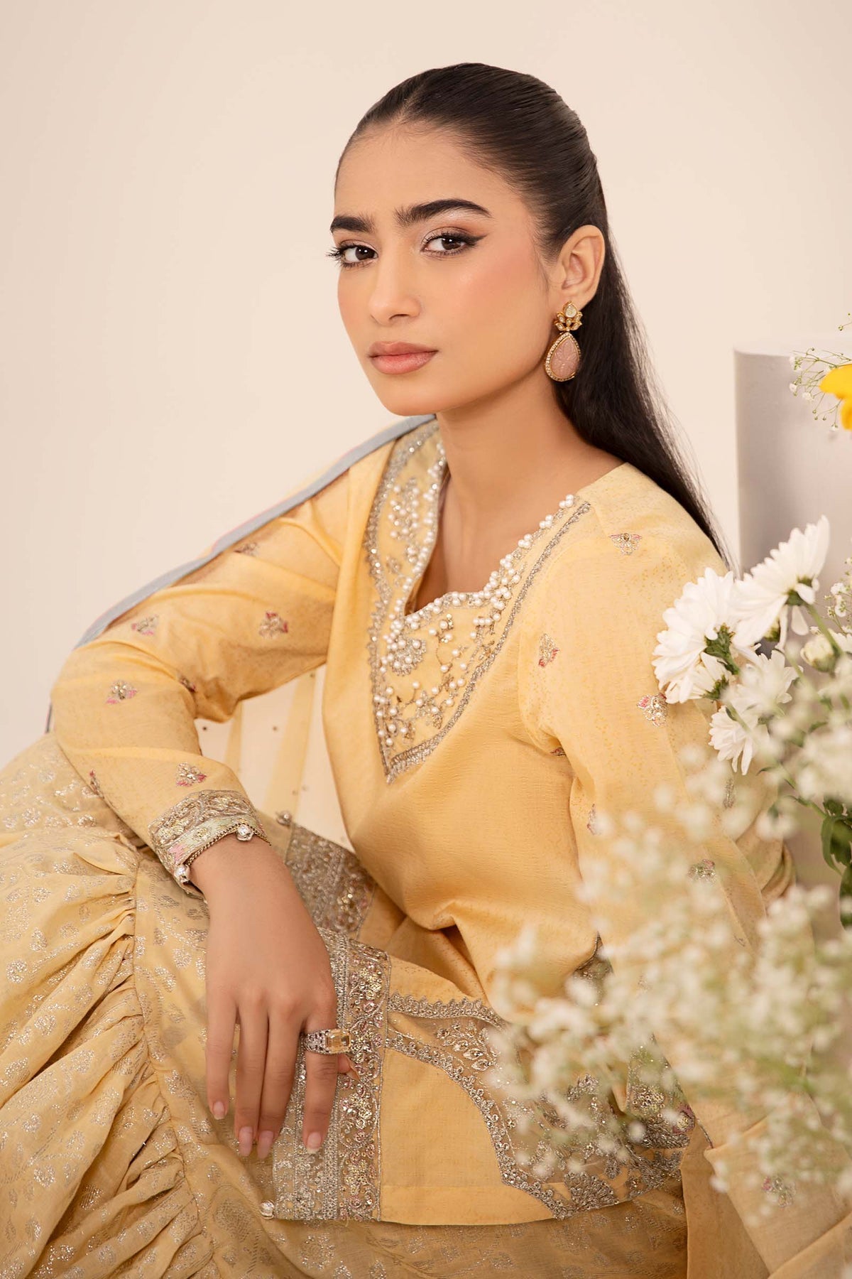 Maria B | Casual Pret 25 | DW-EF25-61 L Yellow Lawn