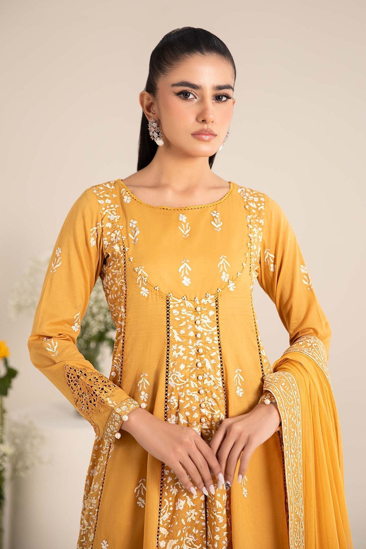Maria B | Casual Pret 25 | DW-EF25-97 M Yellow Lawn