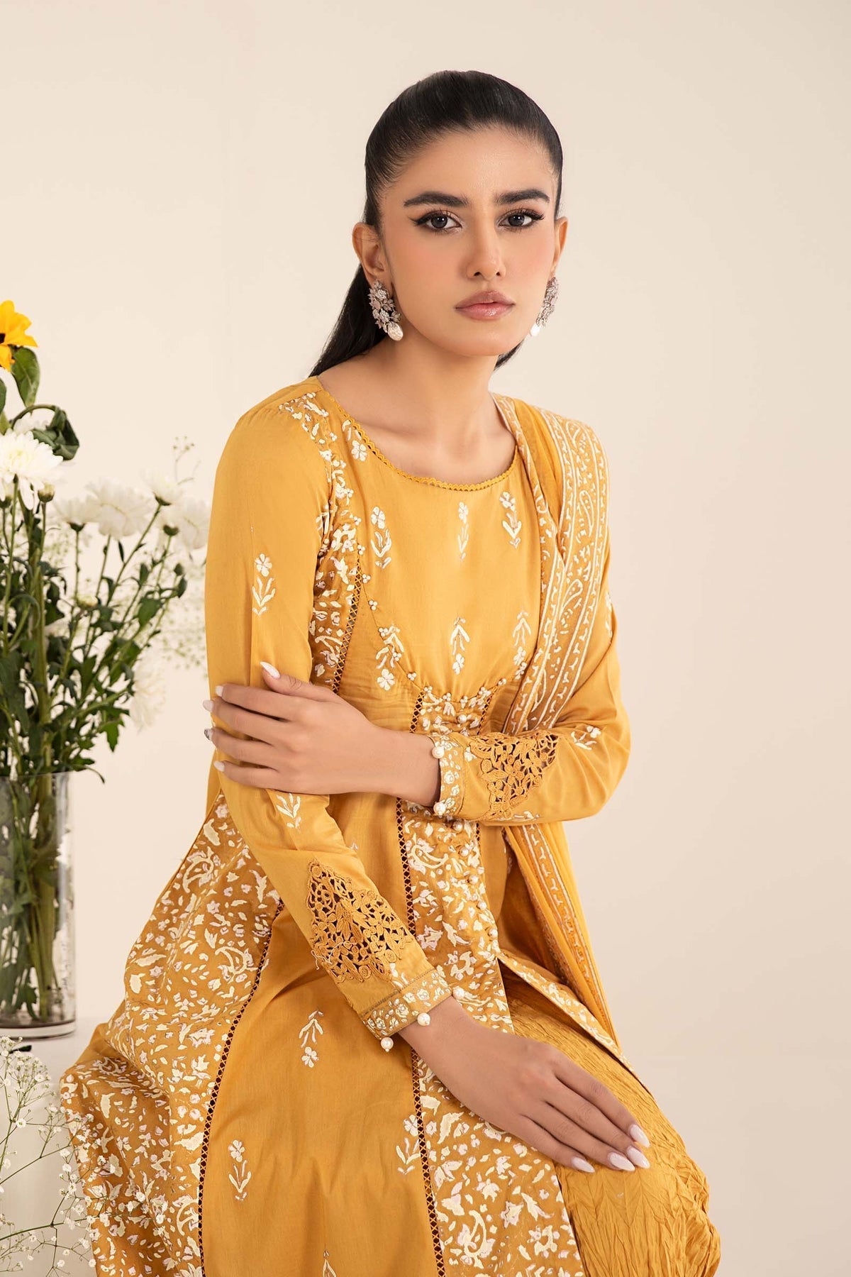 Maria B | Casual Pret 25 | DW-EF25-97 L Yellow Lawn