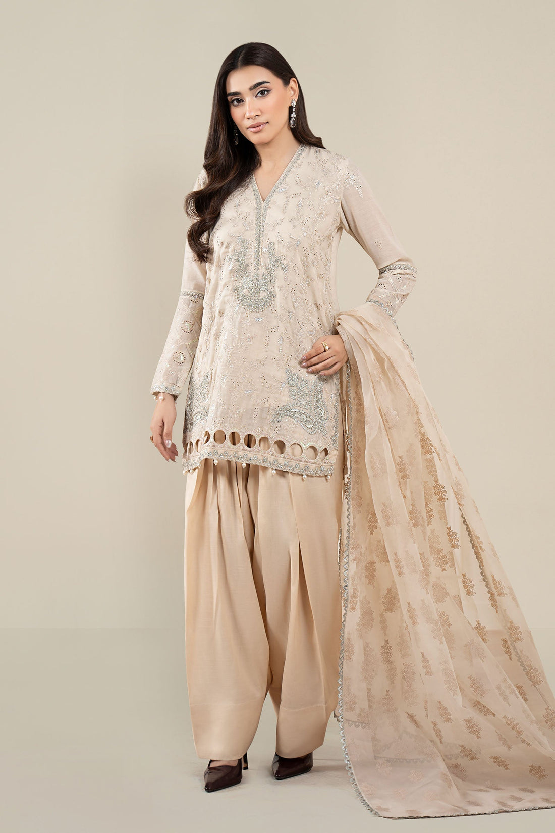 Maria B | Pre Fall 25 | Paper Cotton Suit 17 - Pakistani Designer Dress - by Maria B - Type : Ladies Clothes - 100% Original at Saira Sultan