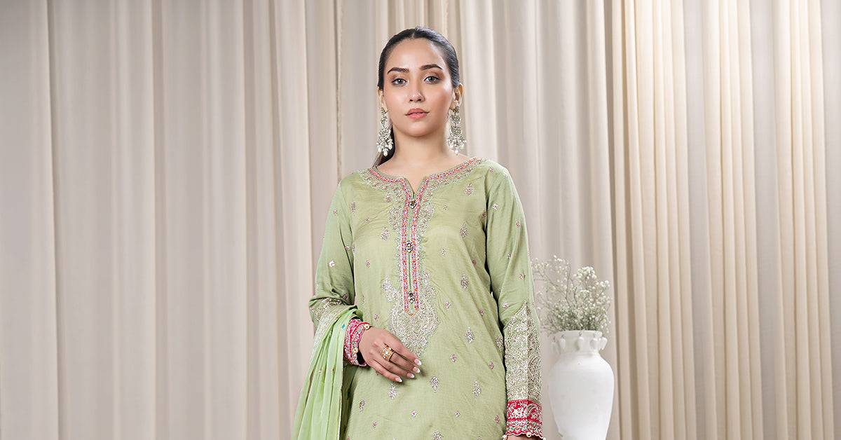 Maria B | Casual Pret 2024 | DW-EF24-23 - Pakistani Designer Dress - by Maria B | Type: Casuals - 100% Original at Saira Sultan