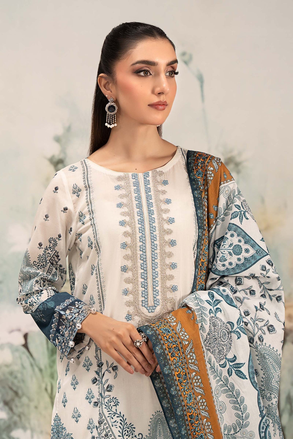 Maria B | Casual Pret 25 | DW-EF25-14 L Off White Lawn
