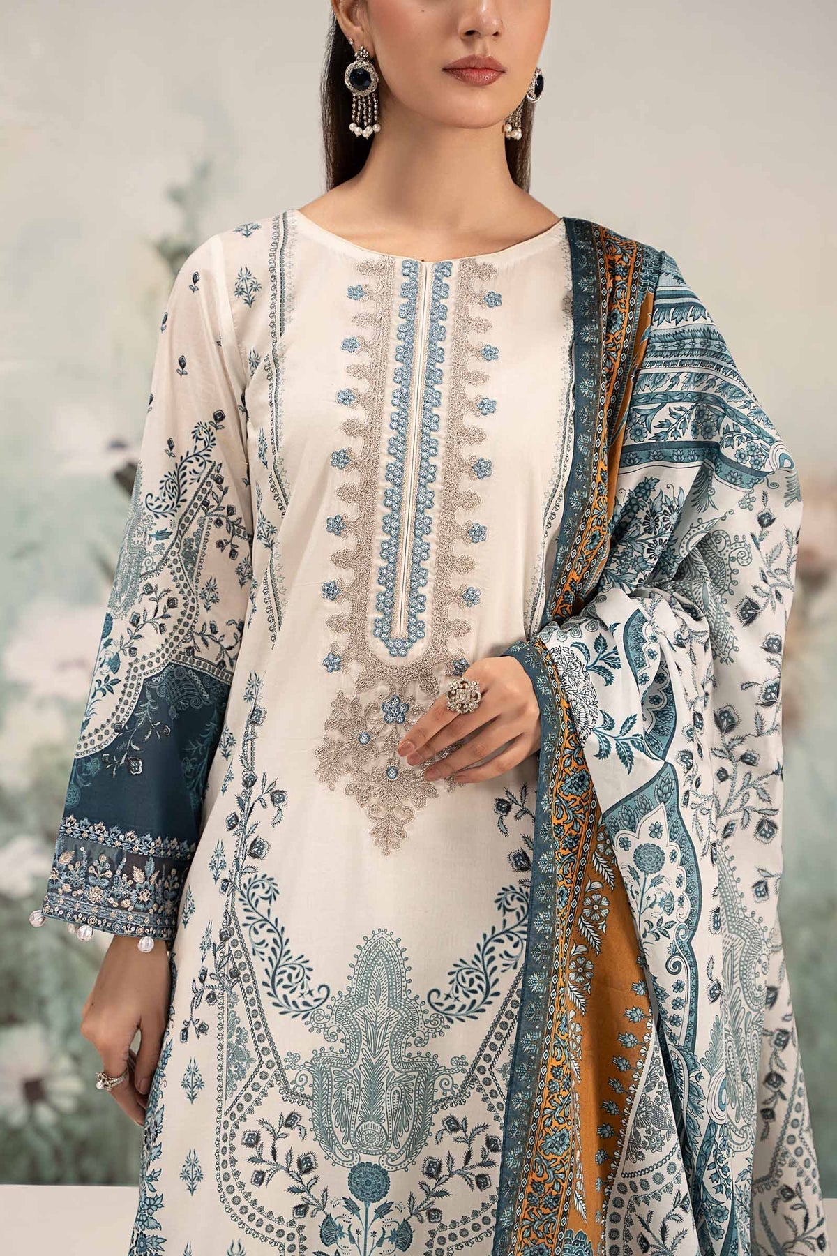 Maria B | Casual Pret 25 | DW-EF25-14 M Off White Lawn