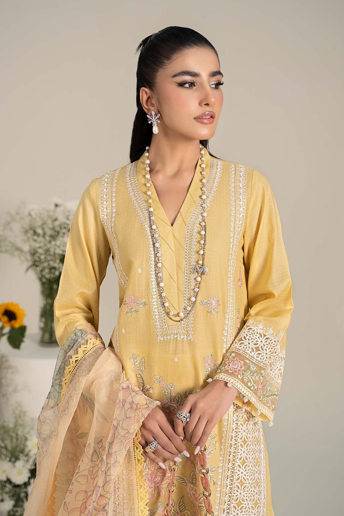 Maria B | Casual Pret 25 | DW-EF25-151 M Yellow Lawn