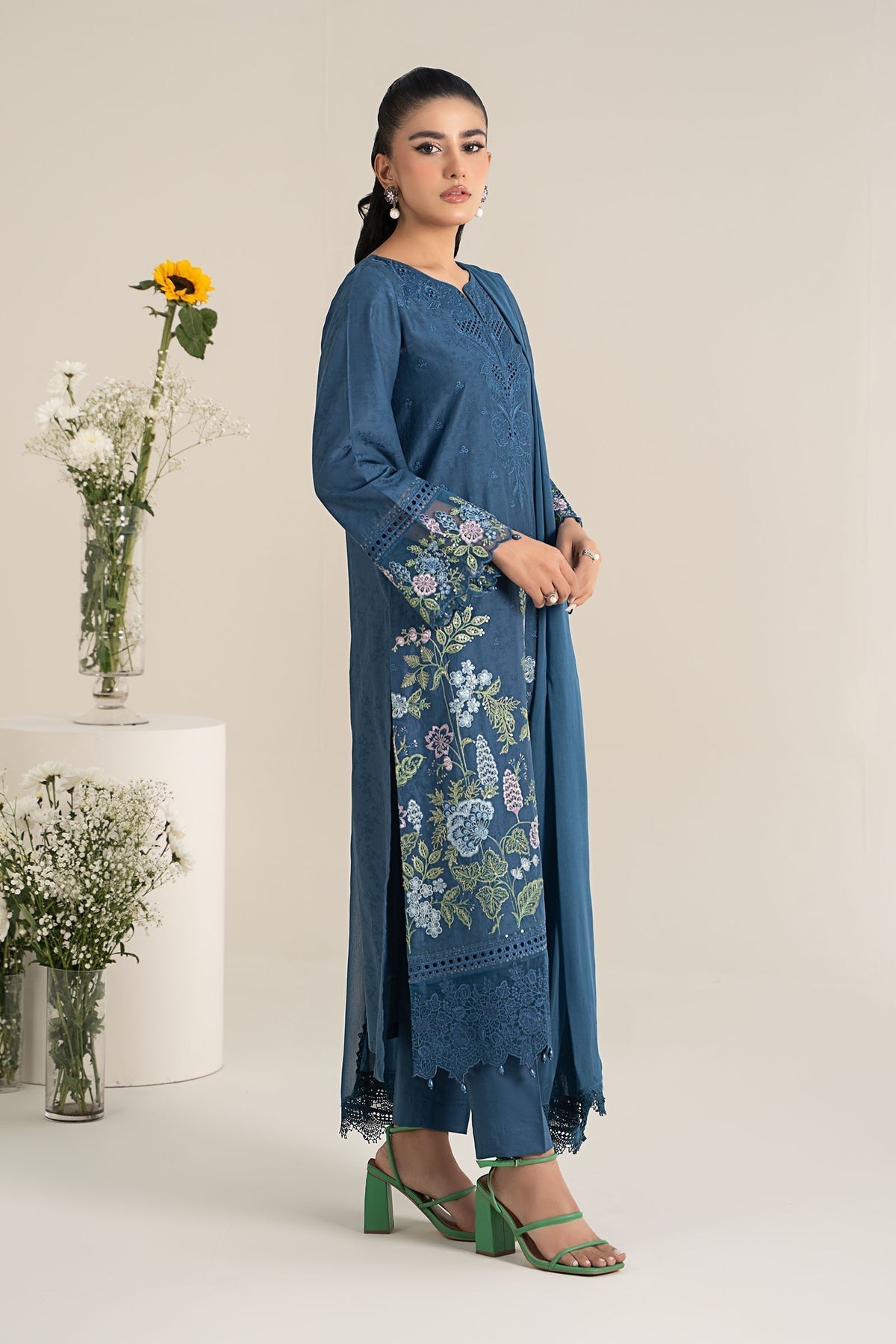 Maria B | Casual Pret 25 | DW-EF25-45 XL Teal Jacquard Lawn