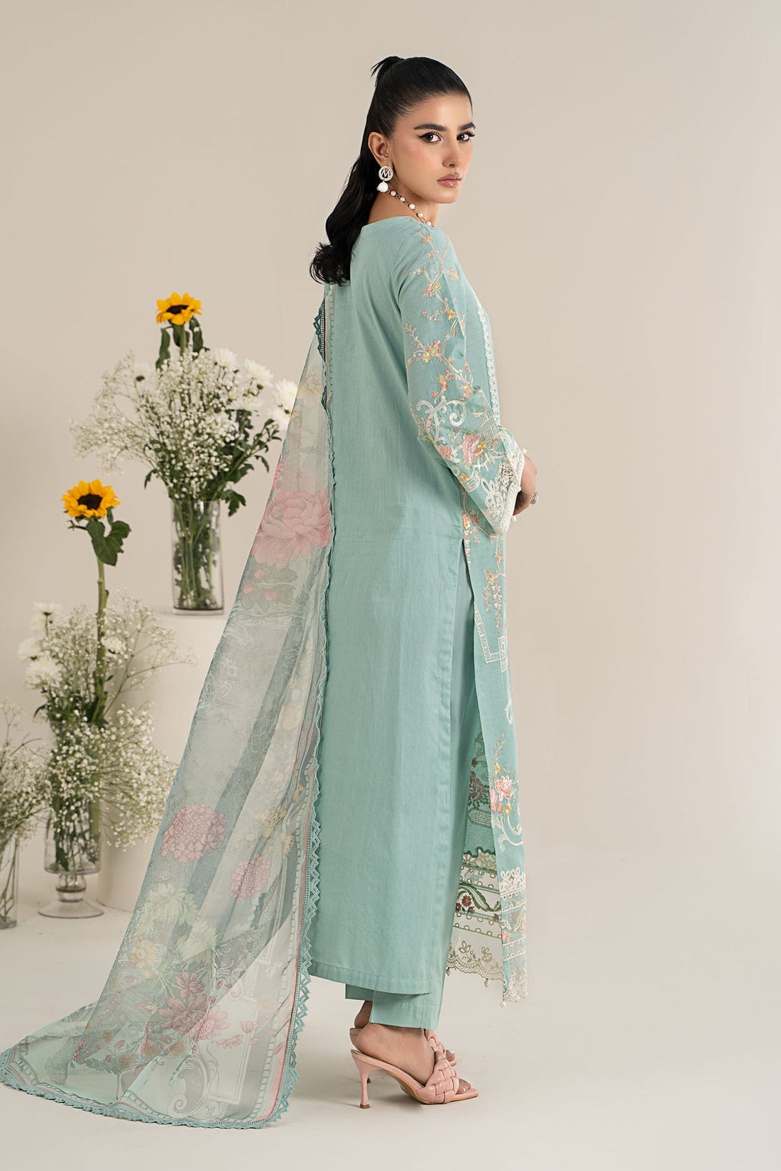 Maria B | Casual Pret 25 | DW-EF25-49 XS Ice Blue Jacquard Lawn