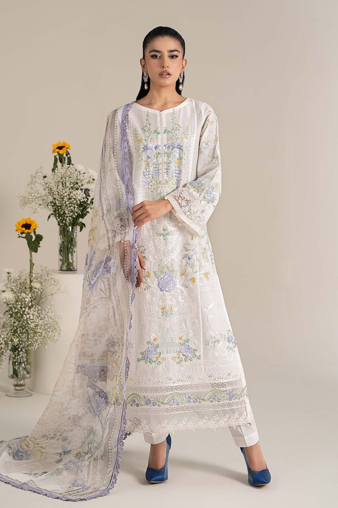 Maria B | Casual Pret 25 | DW-EF25-49 XS Off White Jacquard Lawn