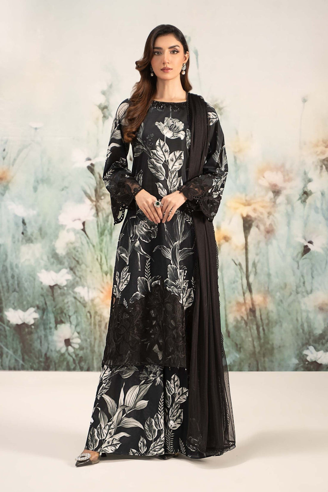 Maria B | Casual Pret 25 | DW-EF25-29 XS Black Lawn