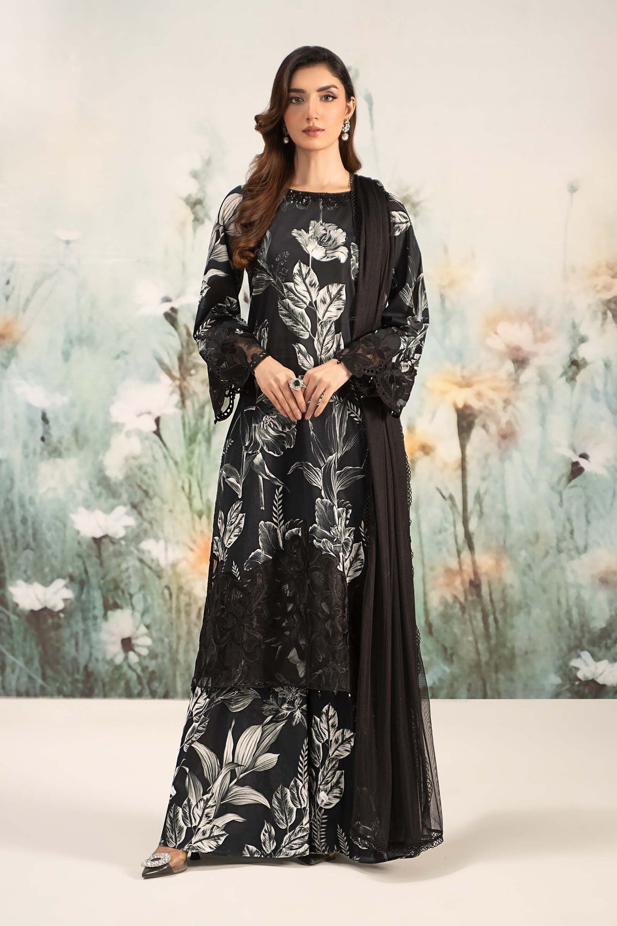 Maria B | Casual Pret 25 | DW-EF25-29 XS Black Lawn