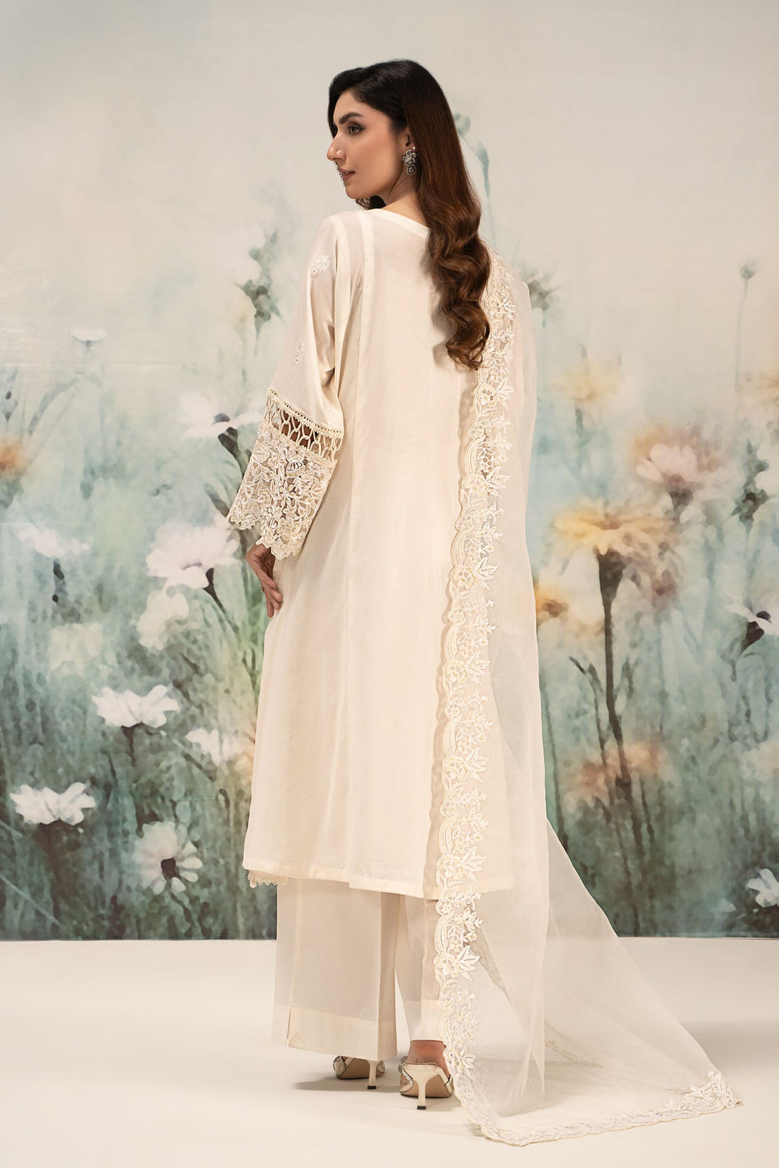 Maria B | Casual Pret 25 | DW-EF25-95 XS Off White Lawn