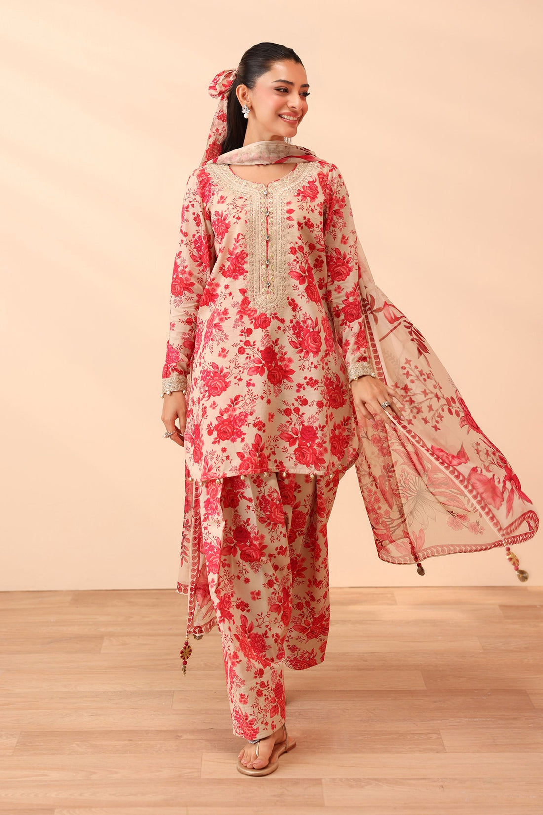 Maria B | Pre Fall 25 | Lawn Suit 11 - Pakistani Designer Dress - by Maria B - Type : Ladies Clothes - 100% Original at Saira Sultan