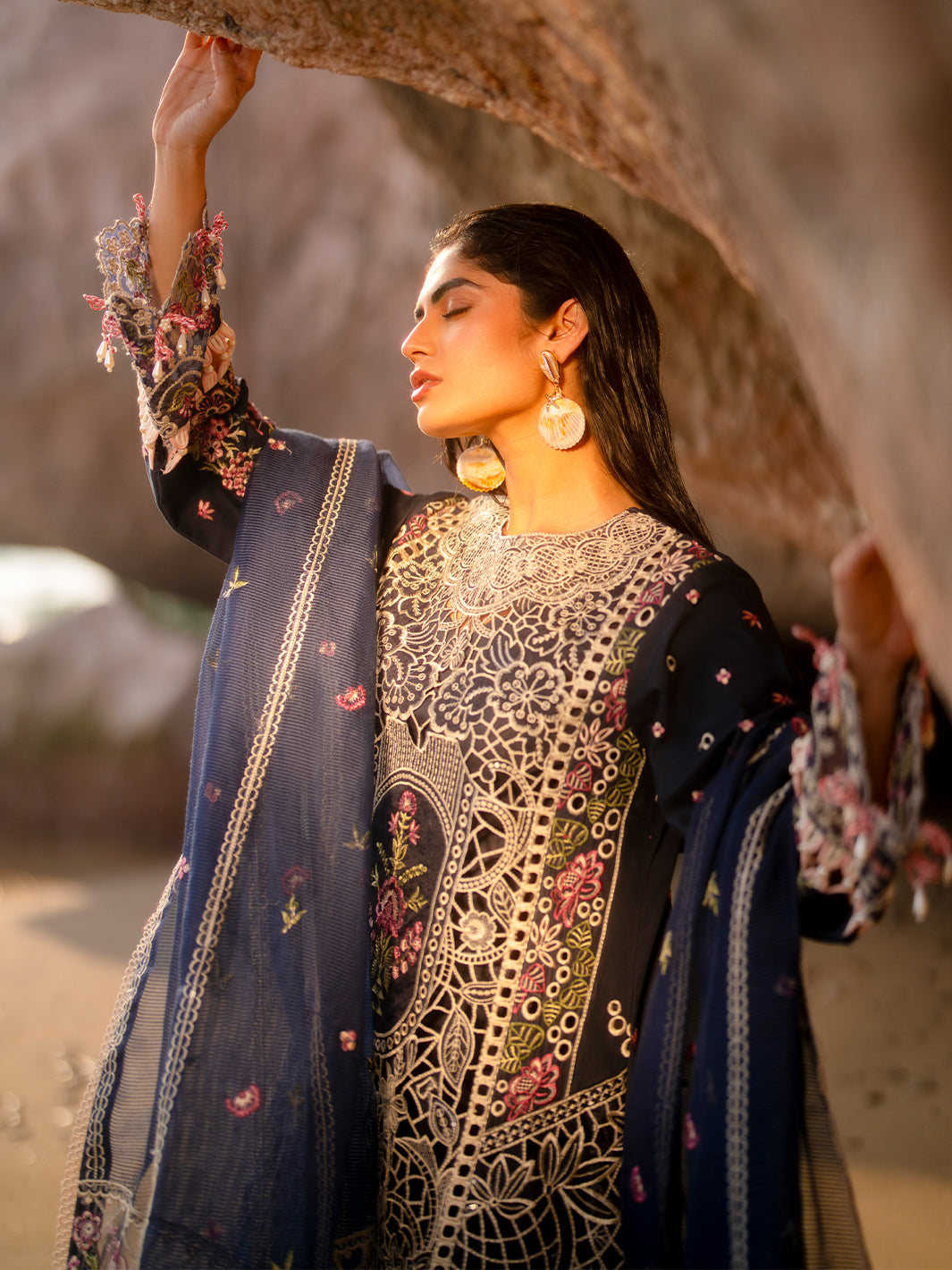 Mahnur | Sirena Luxury Lawn 25 | Derya M Midnight Blue Lawn