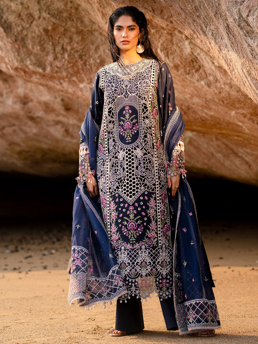 Mahnur | Sirena Luxury Lawn 25 | Derya XS Midnight Blue Lawn