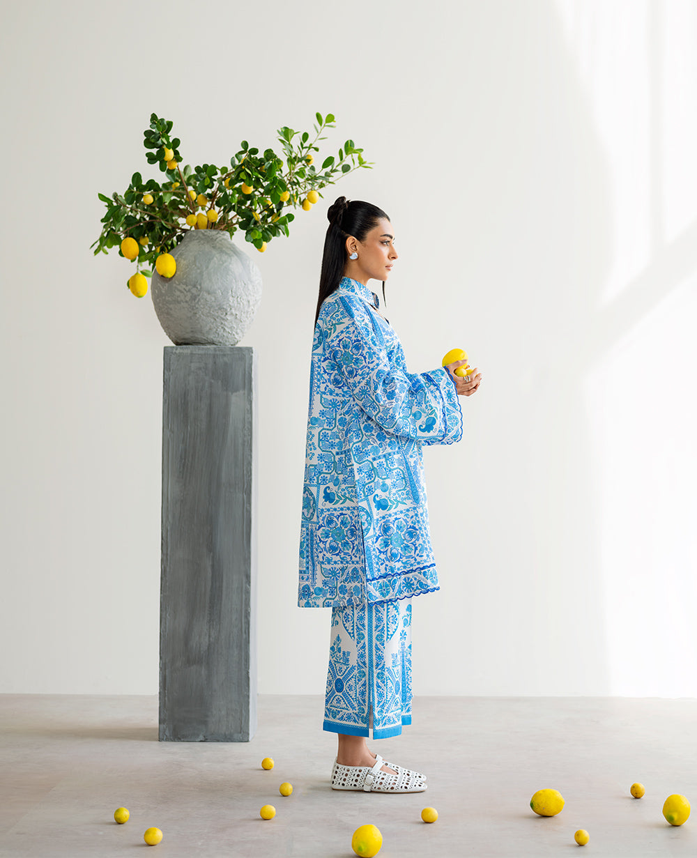 Republic Womenswear | Essentials 25 | ES-183 - Pakistani Designer Dress - by Republic Womenswear - Type : Ladies Clothes - 100% Original at Saira Sultan