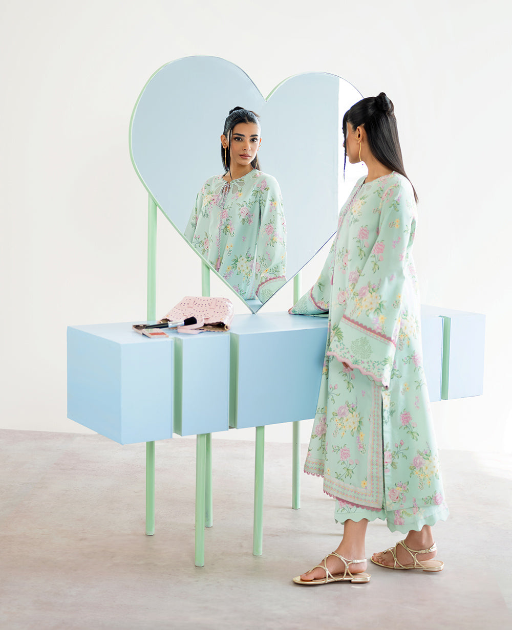 Republic Womenswear | Essentials 25 | ES-185 - Pakistani Designer Dress - by Republic Womenswear - Type : Ladies Clothes - 100% Original at Saira Sultan