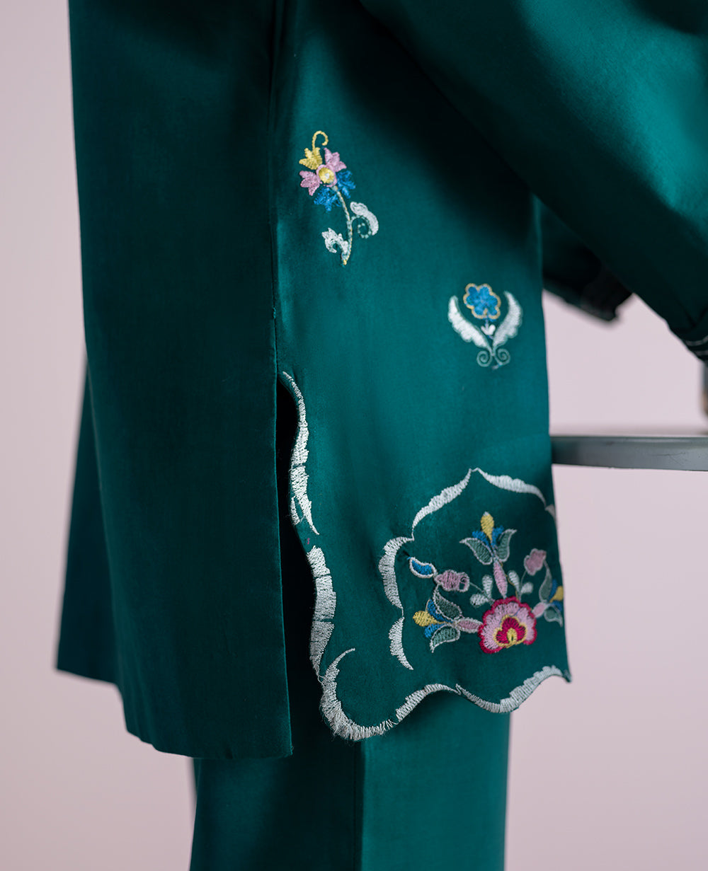 Republic Womenswear | Essentials 25 | ES-188 - Pakistani Designer Dress - by Republic Womenswear - Type : Ladies Clothes - 100% Original at Saira Sultan