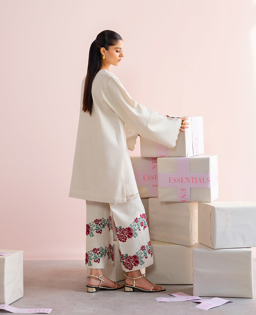 Republic Womenswear | Essentials 25 | ES-206 - Pakistani Designer Dress - by Republic Womenswear - Type : Ladies Clothes - 100% Original at Saira Sultan