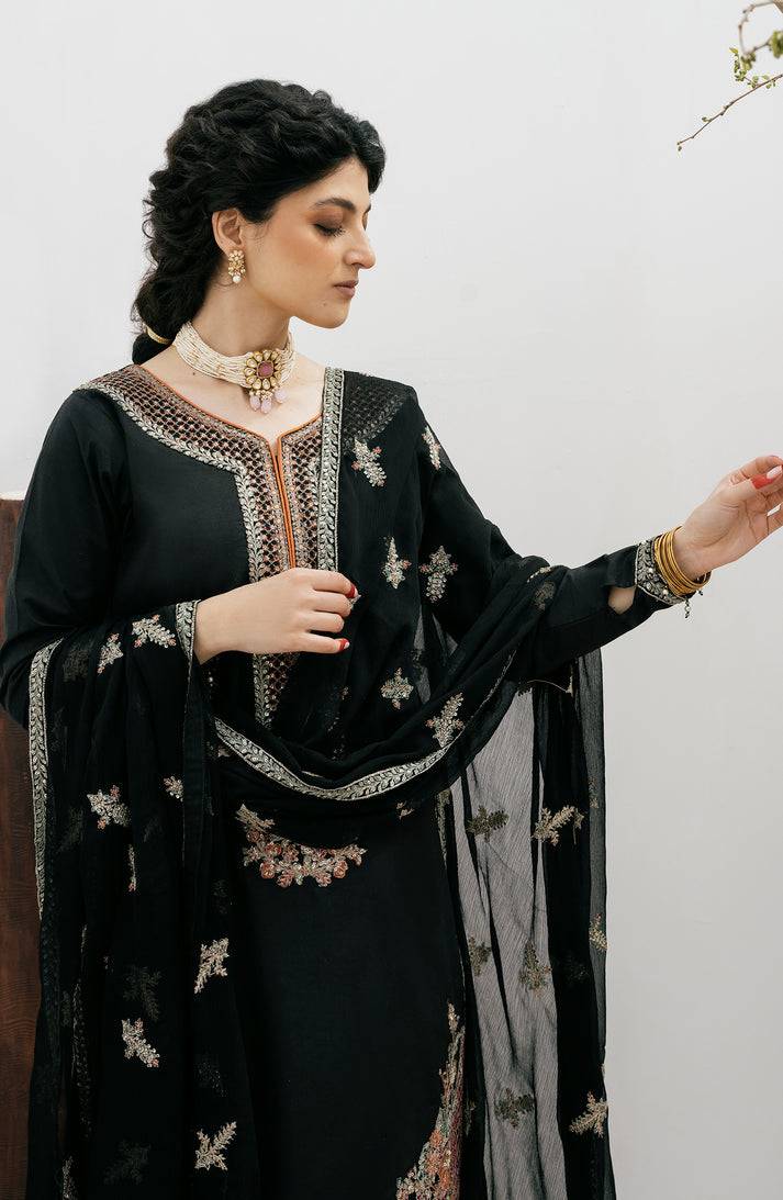 Emaan Adeel | Gul Mohr Eid Pret | MAHLAKA - Pakistani Designer Dress - by Emaan Adeel | Type: Luxury - 100% Original at Saira Sultan