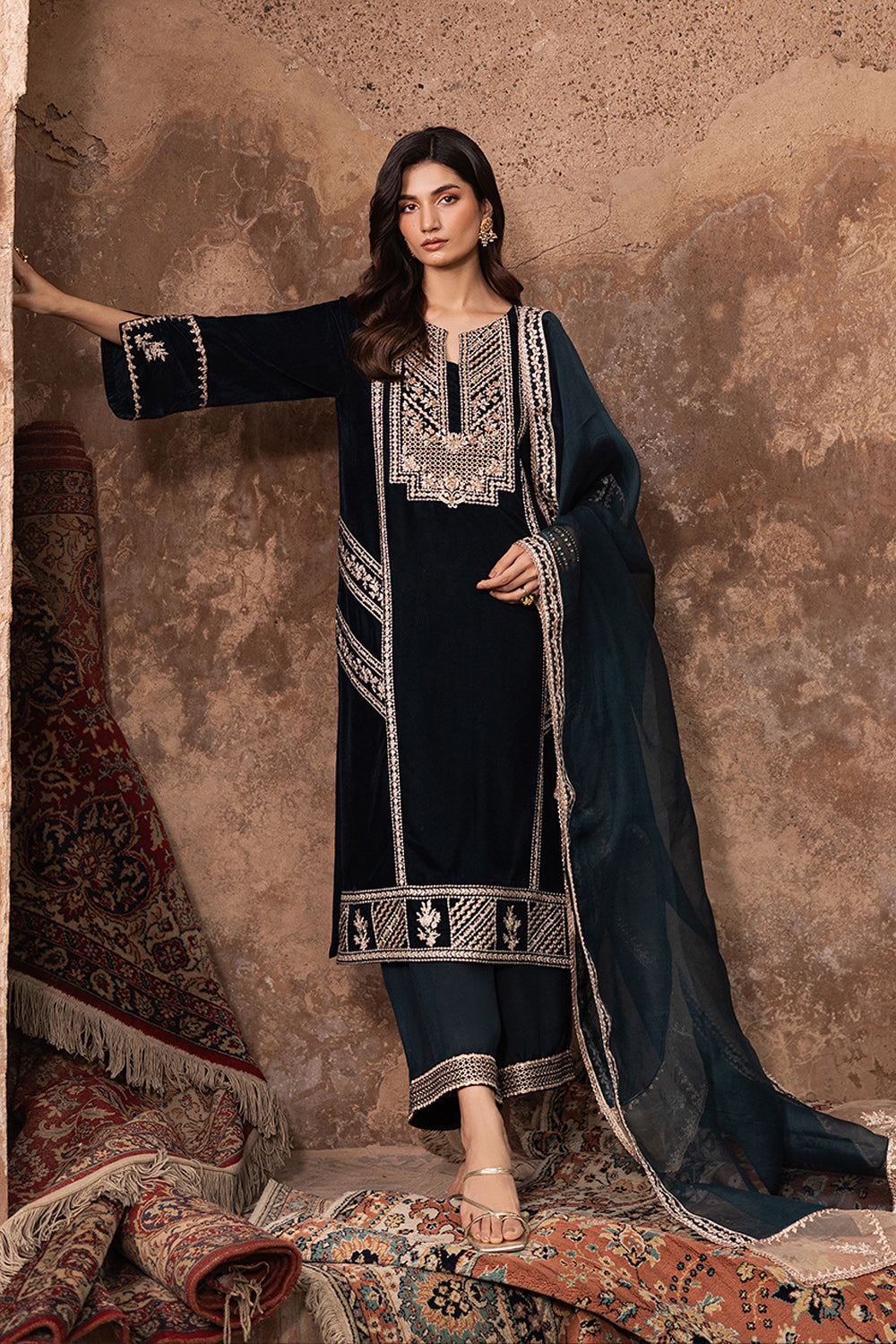 Azure | Vogue Formals | Enchanted Emerald XS Emerald Green Velvet