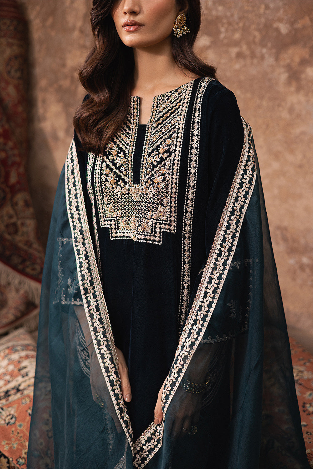 Azure | Vogue Formals | Enchanted Emerald M Emerald Green Velvet