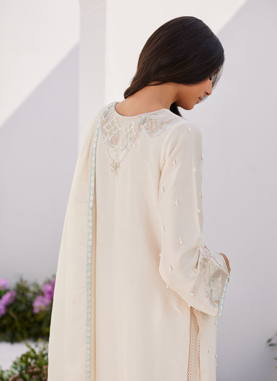 Farah Talib Aziz | Zaza Luxe Pret 24 | LYA IVORY EMBELLISHED RAW SILK SHIRT AND DUPATTA - Pakistani Designer Dress - by Farah Talib Aziz | Type: Luxury - 100% Original at Saira Sultan