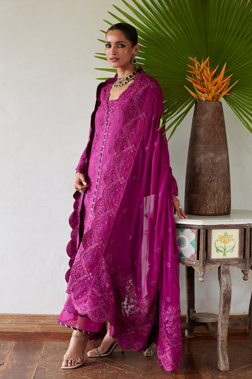 Gulaal | Luxury Lawn 25 | Hazel L Magenta Lawn