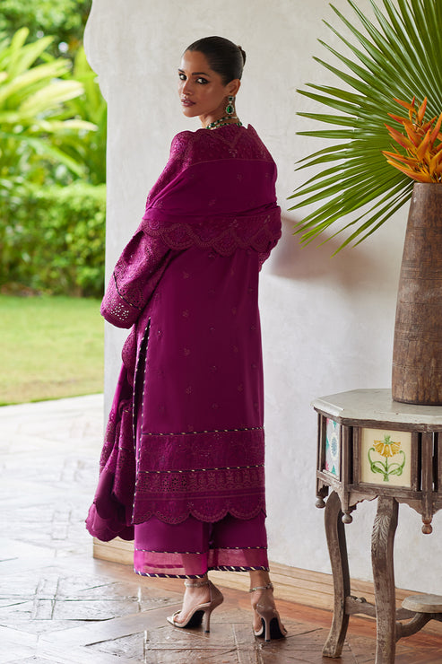 Gulaal | Luxury Lawn 25 | Hazel XS Magenta Lawn