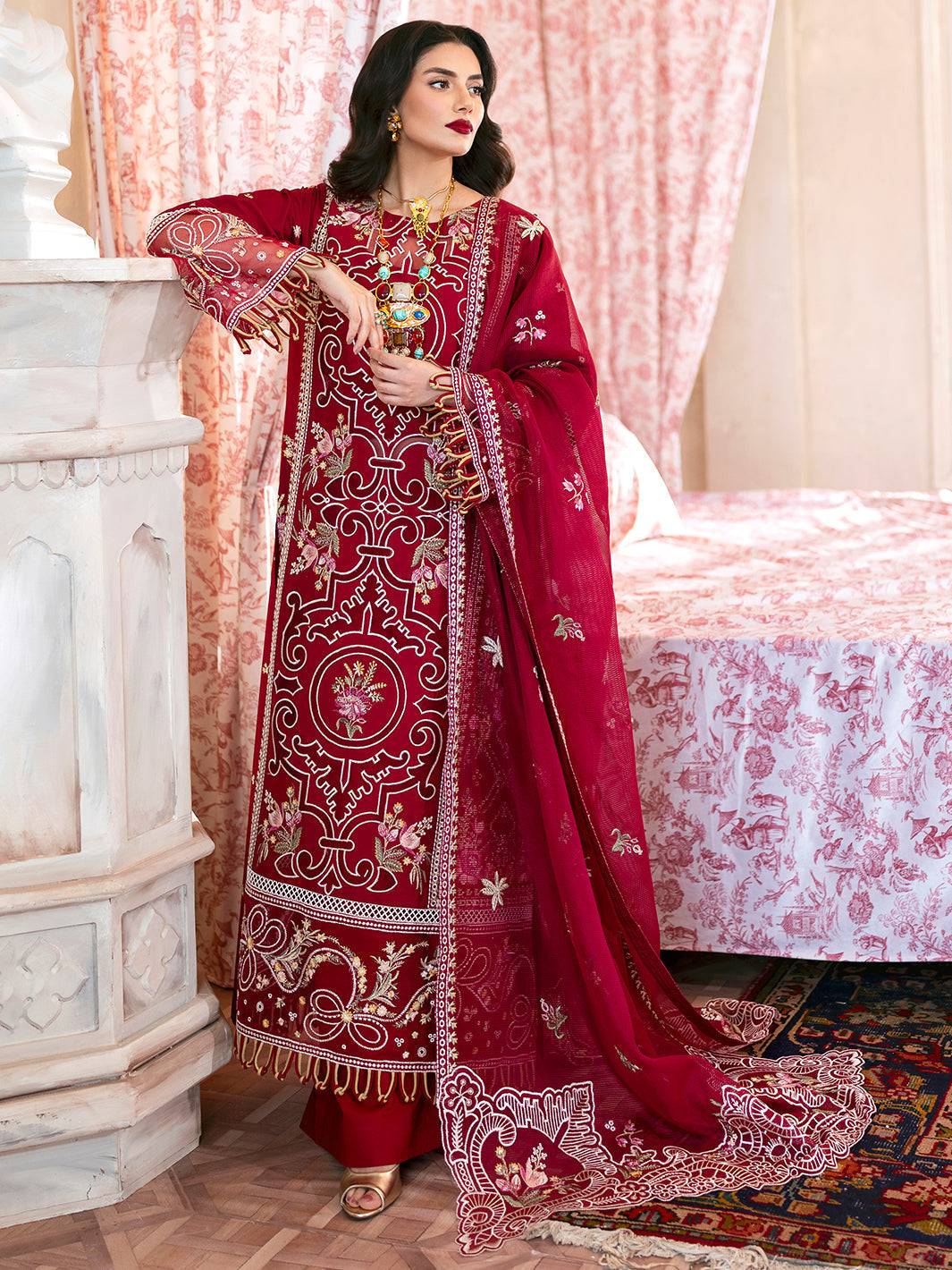 Mahnur | Sophie Luxury Lawn 25 | Ginny - Pakistani Designer Dress - by Mahnur | Type: Ladies Clothes - 100% Original at Saira Sultan