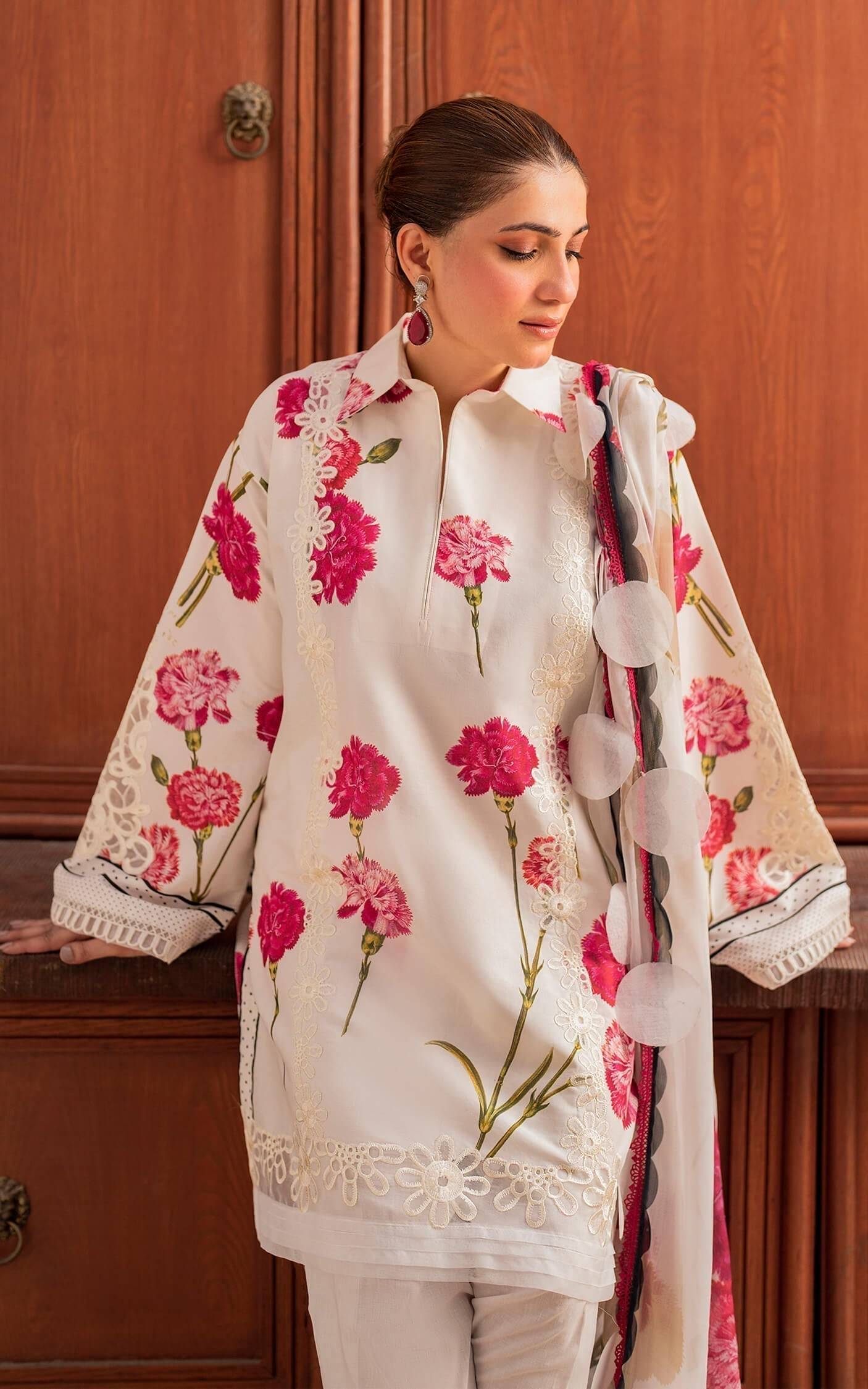 Asifa and Nabeel | Meraki Summer Vol 2 | Guldasta MK-12 - Pakistani Designer Dress - by Asifa and Nabeel | Type: Luxury - 100% Original at Saira Sultan