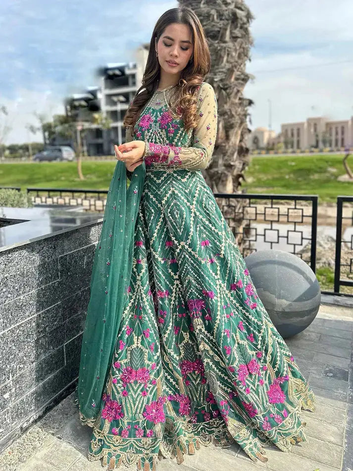 Epoque | Avanti Wedding Formals | Gulzar - Pakistani Designer Dress - by Epoque | Type: Bridal - 100% Original at Saira Sultan