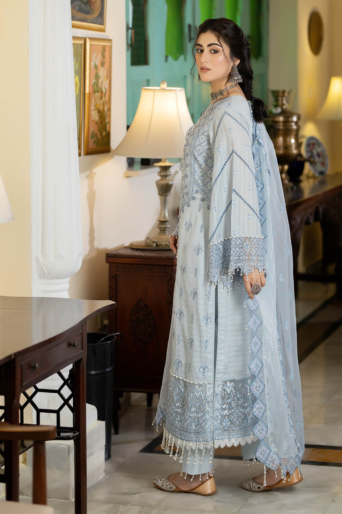 Raeesa Premium | Kimora Lawn Collection | Kimora | HL-11 Koyel - Pakistani Designer Dress - by Raeesa Premium | Type: Luxury - 100% Original at Saira Sultan