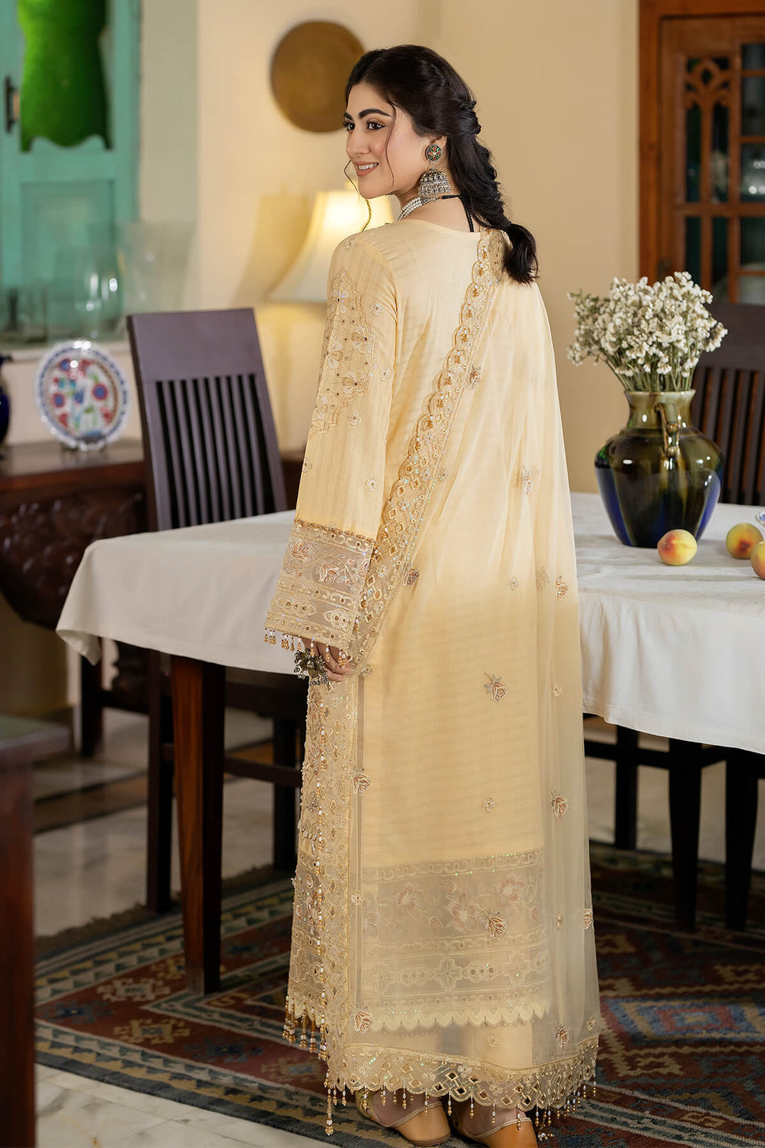 Raeesa Premium | Kimora Lawn Collection | Kimora | HL-13 Zainab - Pakistani Designer Dress - by Raeesa Premium | Type: Luxury - 100% Original at Saira Sultan