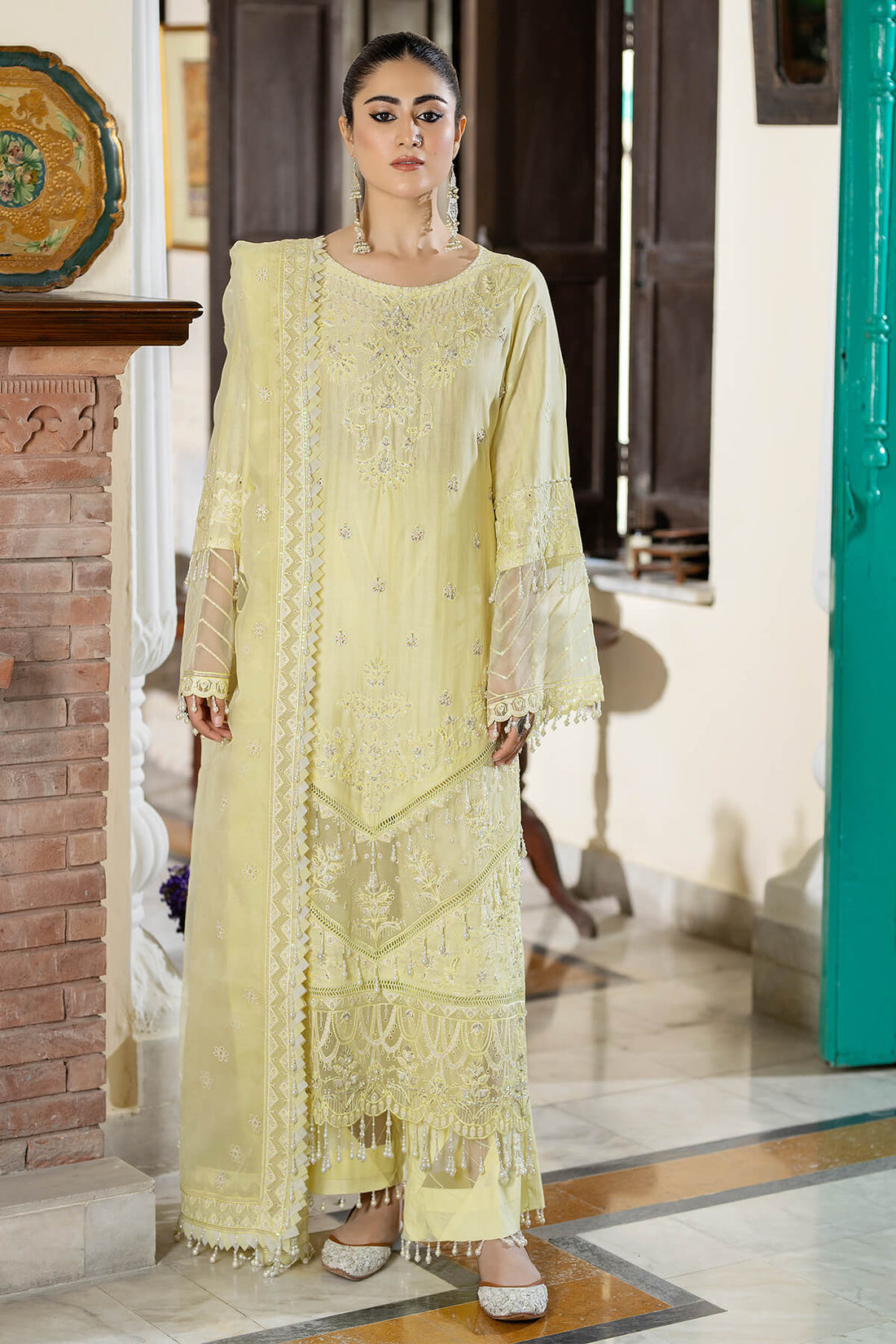 Raeesa Premium | Kimora Lawn Collection | Kimora | HL-20 Sunbul - Pakistani Designer Dress - by Raeesa Premium | Type: Luxury - 100% Original at Saira Sultan