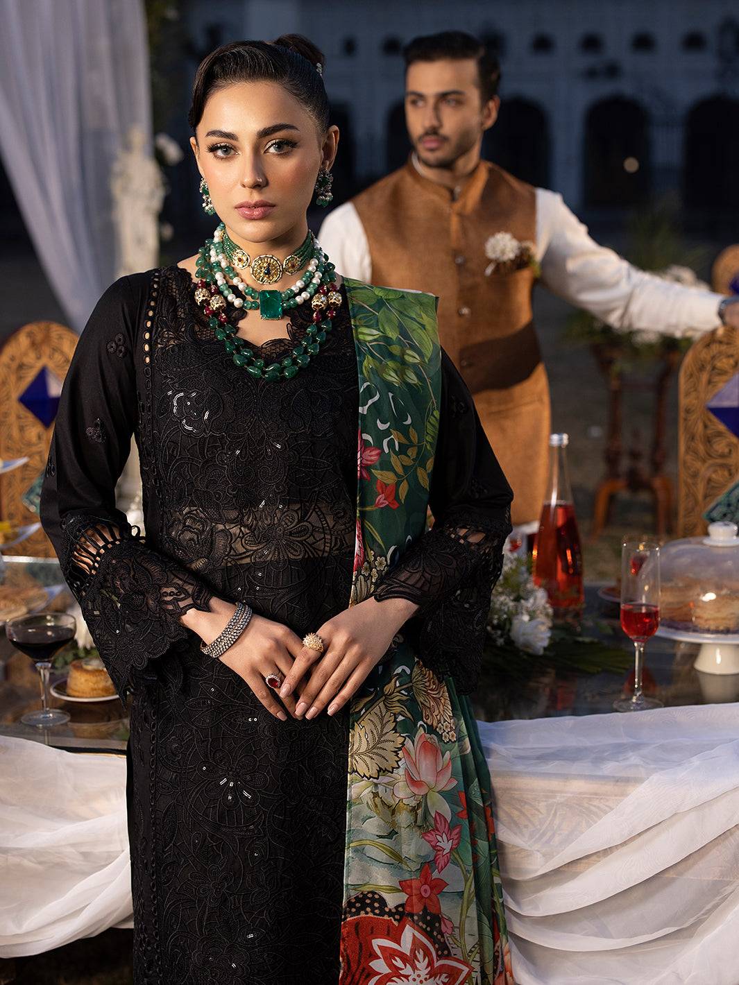 Mahnur | Mahrukh Luxury Lawn 24 | HEMAYAL - Pakistani Designer Dress - by Mahnur | Type: Formal - 100% Original at Saira Sultan