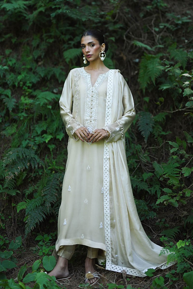 Hue Pret | Farasha Luxury Pret | Kyra XS Ivory Pure Organza